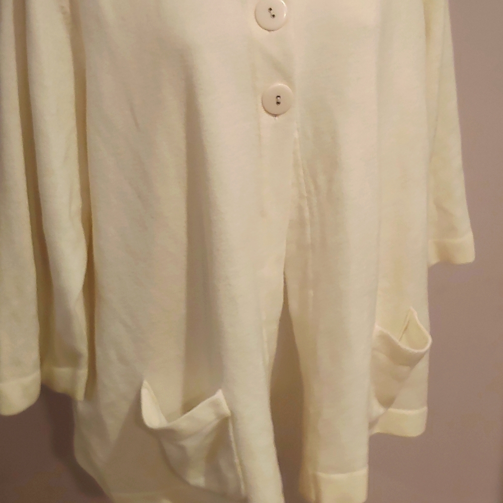 Women's 3/4 sweater